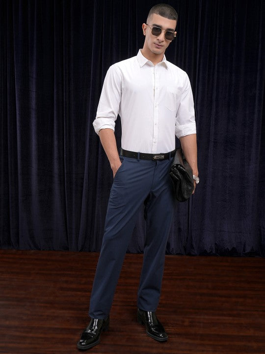 Men Regular Fit Solid Spread Collar Casual Shirt Zabolo