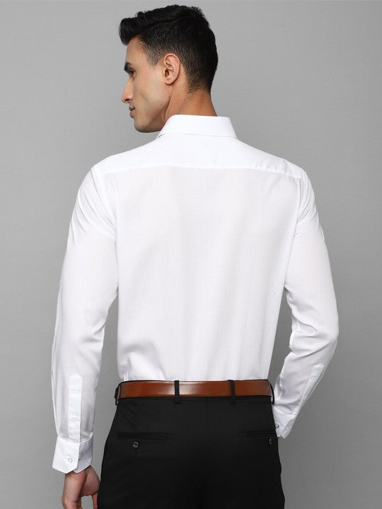 Men Regular Fit Solid Spread Collar Casual Shirt Zabolo