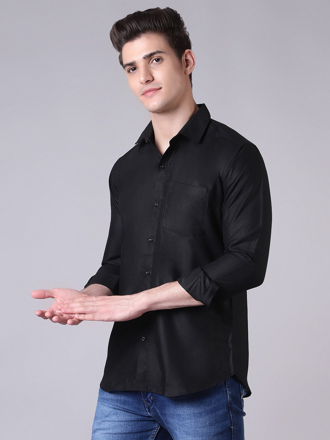 Zabolo Regular Fit Solid Spread Collar Mens Formal Shirt, Full Sleeve Zabolo